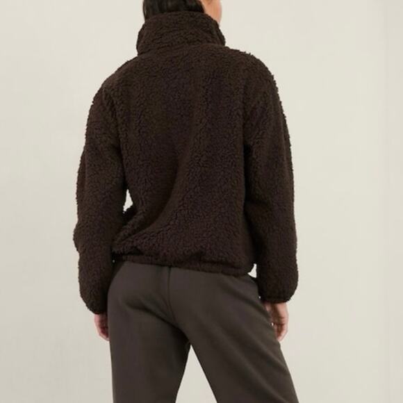 NWT Athleta Cloud Fleece 1/2 Zip Sweatshirt Jacket Pockets Truffle Brown Size XS - Picture 3 of 10